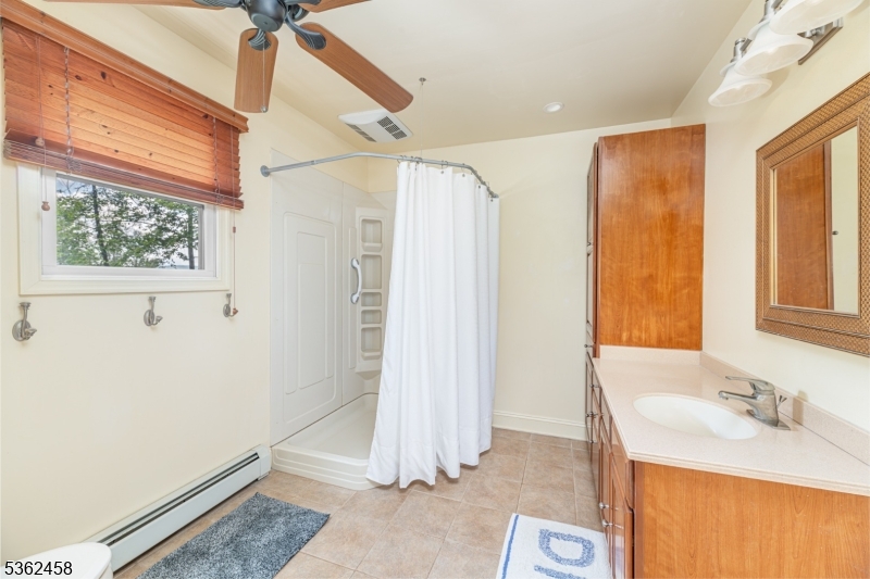 Vernon Twp., New Jersey 07418, United States, 4 Bedrooms Bedrooms, ,3 BathroomsBathrooms,Residential,Coming Soon,165379