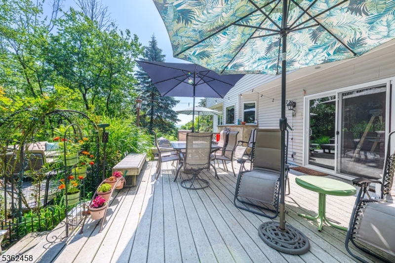 Vernon Twp., New Jersey 07418, United States, 4 Bedrooms Bedrooms, ,3 BathroomsBathrooms,Residential,Coming Soon,165379