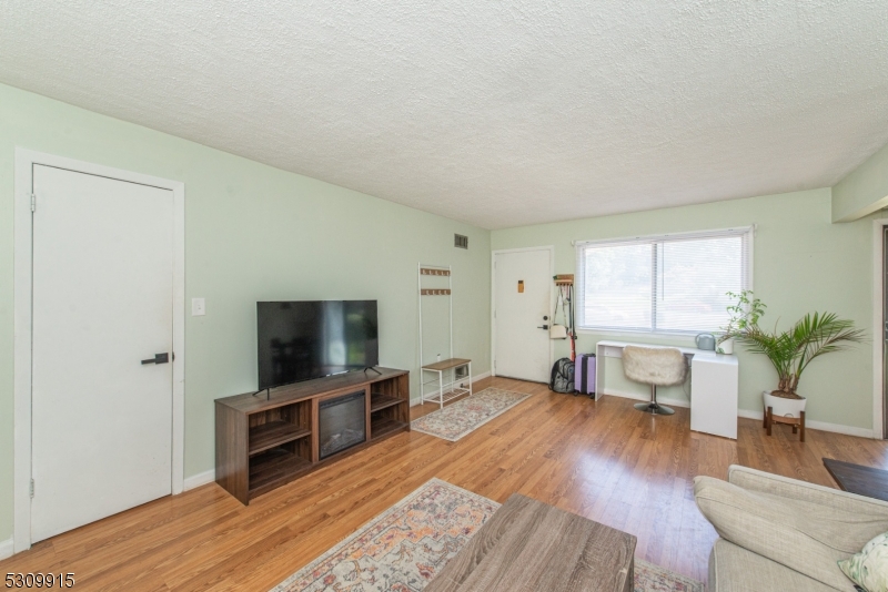 Stonegate Village - Residential