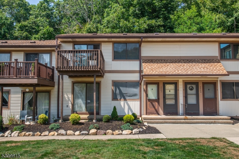 Stonegate Village - Residential