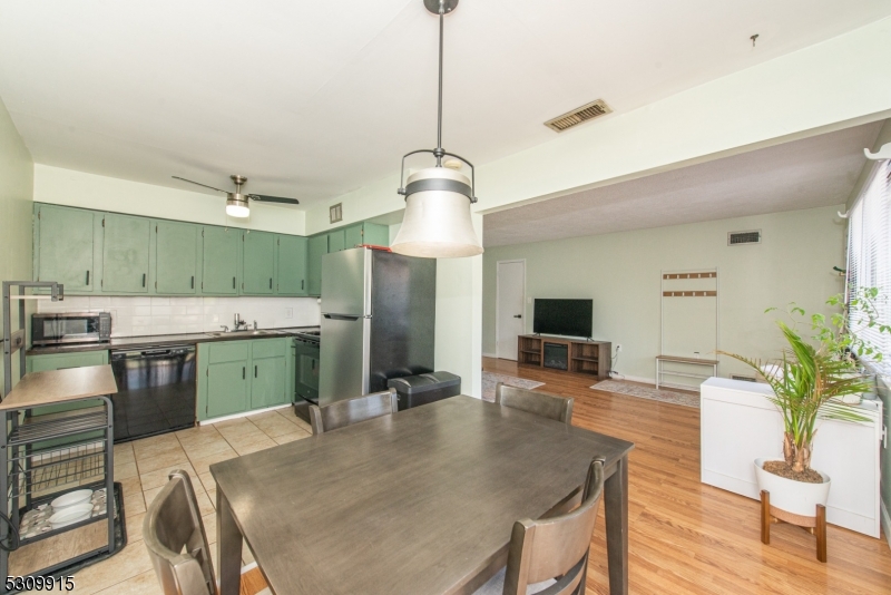 Stonegate Village - Residential