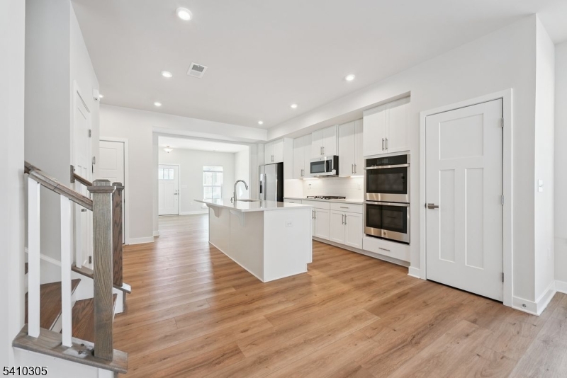 Promanade at Somerset - Residential