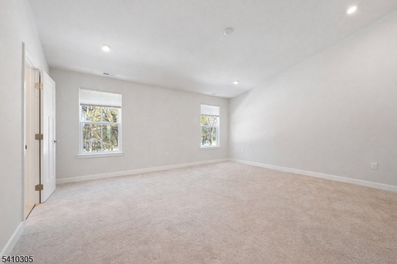 Promanade at Somerset - Residential