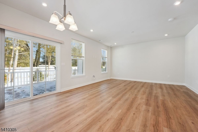 Promanade at Somerset - Residential