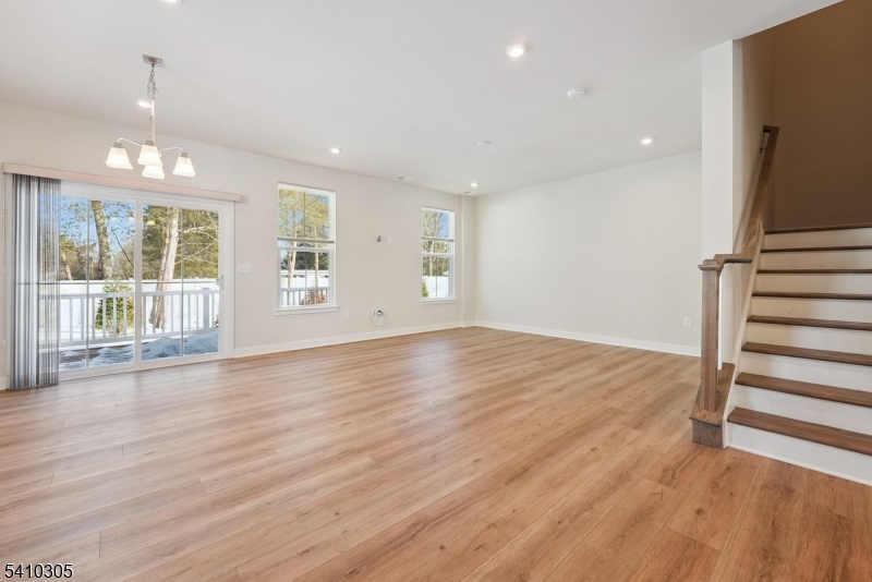 Promanade at Somerset - Residential