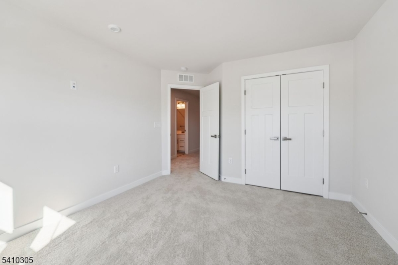 Promanade at Somerset - Residential