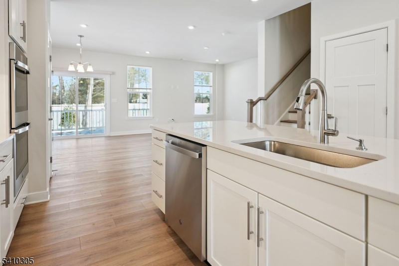 Promanade at Somerset - Residential