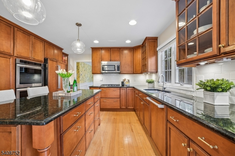 Moore Estate - Residential