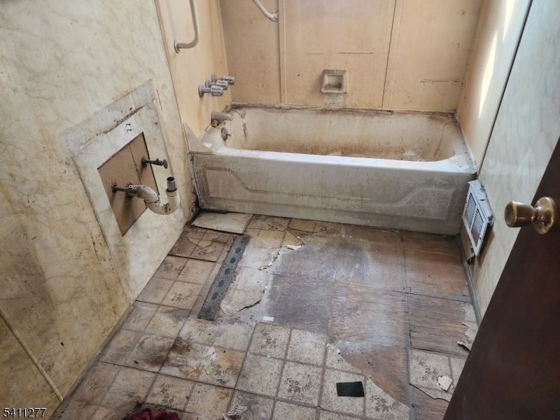 Athenia - Residential