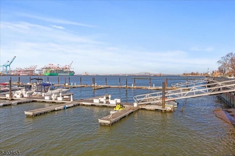 Boatworks - Residential