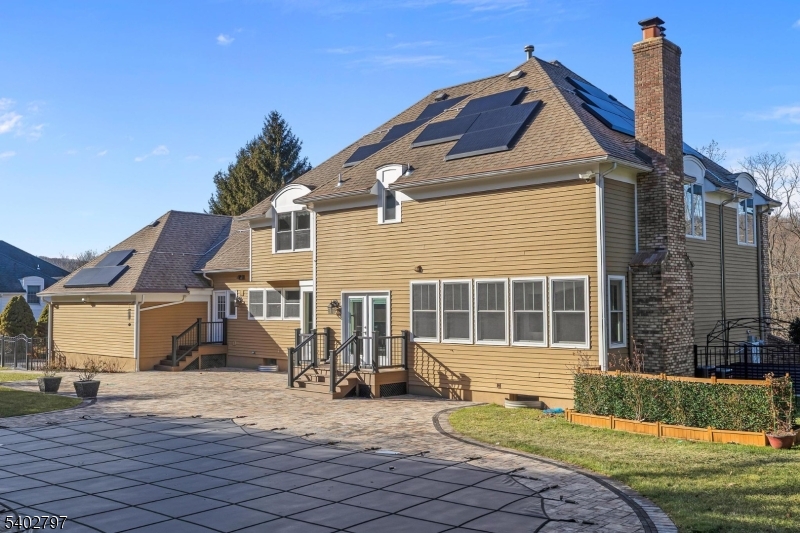 The Summit - Residential