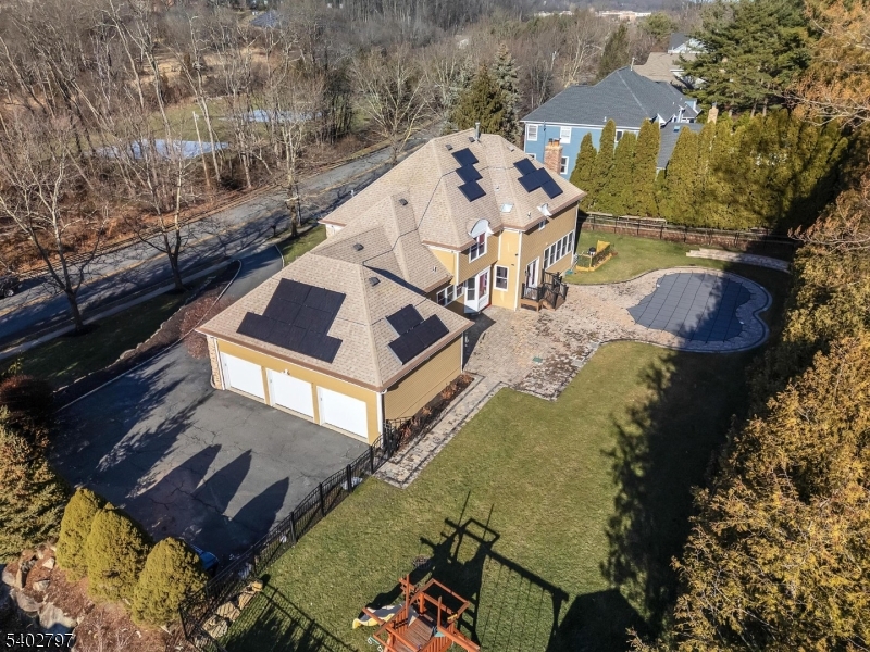 The Summit - Residential