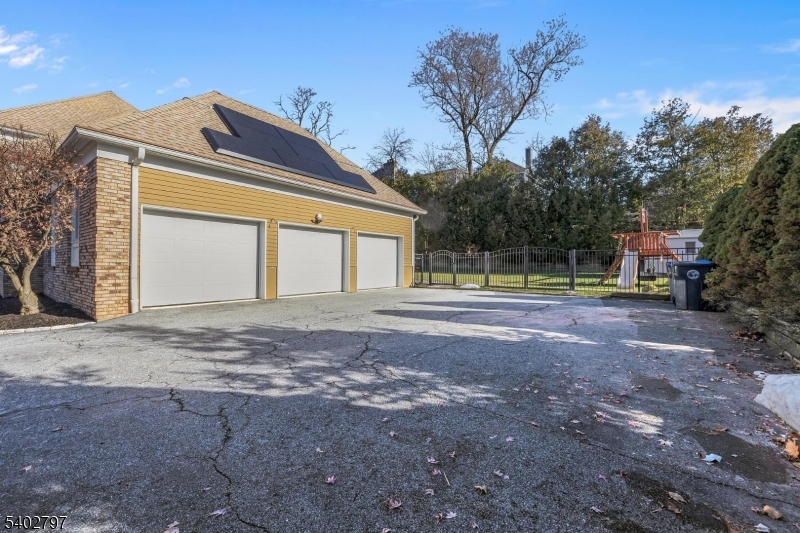 The Summit - Residential