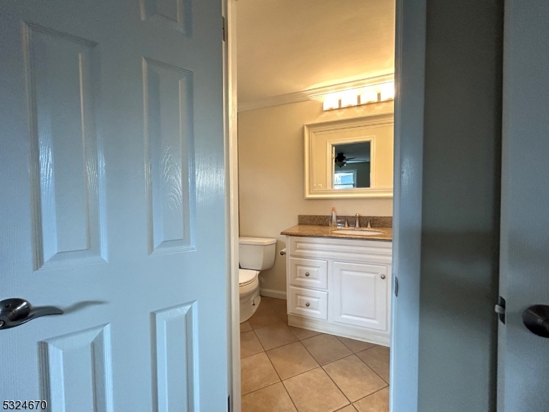 glen park - Residential Lease