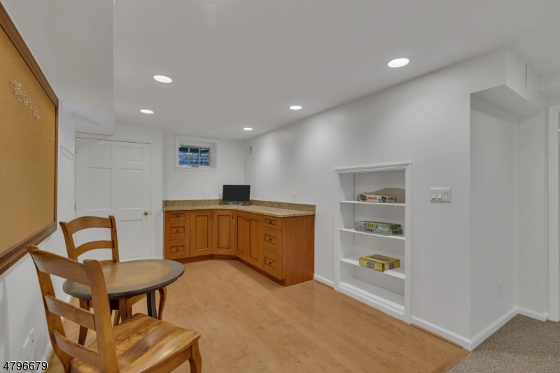 Upper Washington - Residential