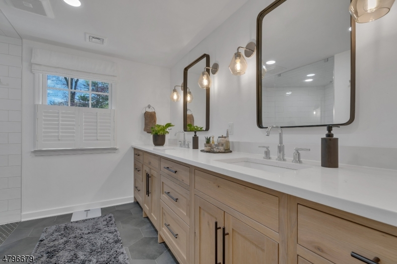 Upper Washington - Residential