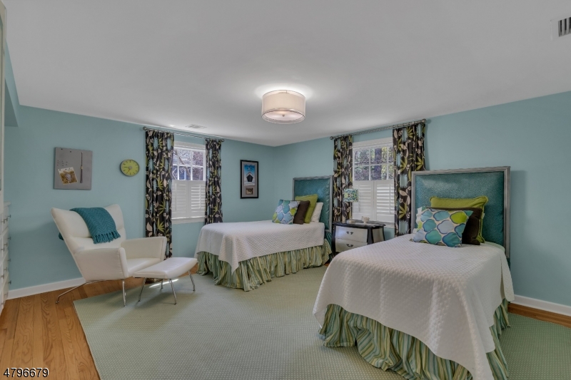 Upper Washington - Residential