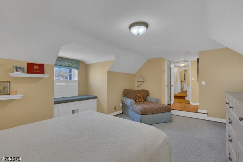 Upper Washington - Residential