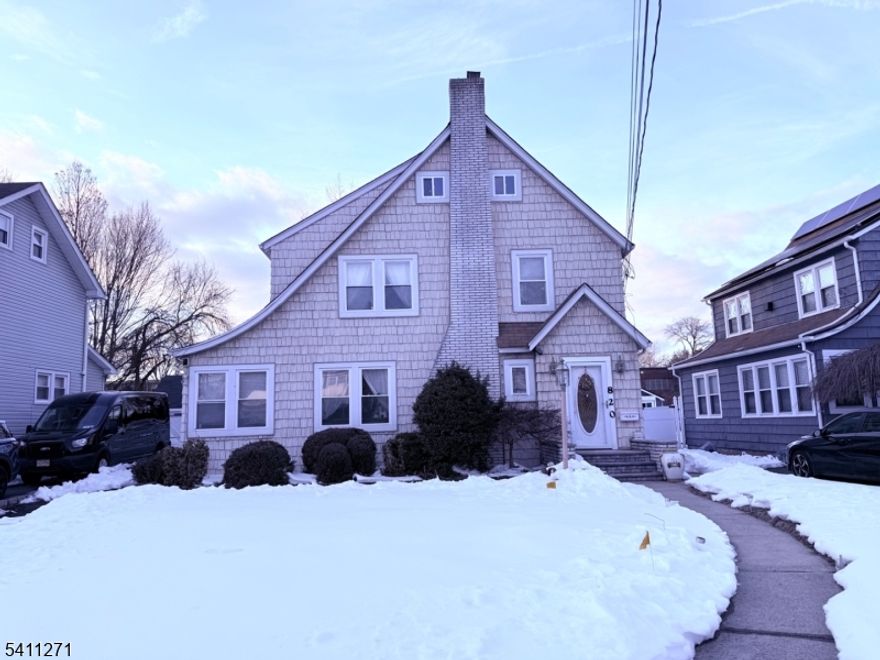 Lovely Tudor house located in the highly desirable section of Plainfield, features living room, bonus office/ sunroom aside, Formal dining room, Kitchen with a Center island, 3 bedrooms, 2 full Bathrooms, hardwood floors, fireplace, family room in the basement, laundry room, Central A/C, Quiet backyard. House is very well maintained, Close to Schools, Rt 28,22,78. Great price, Sold in AS-IS condition. Buyer responsible obtaining all certificates.