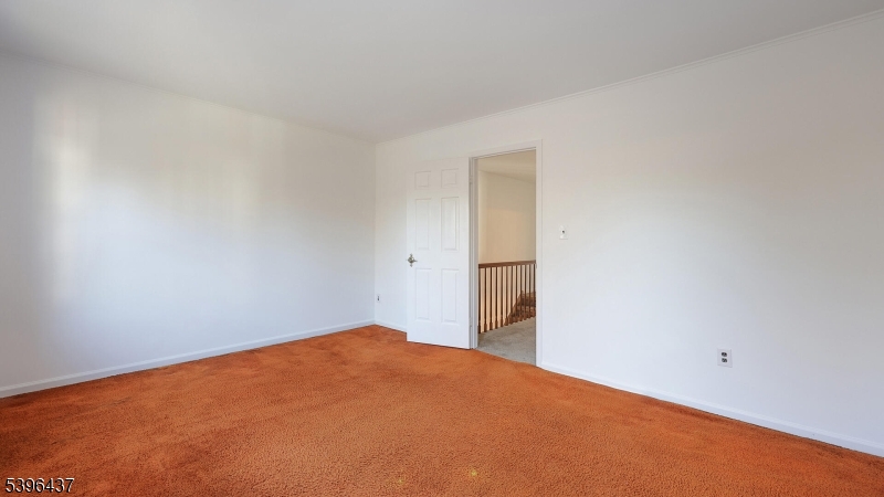 Williamsburg Square - Residential