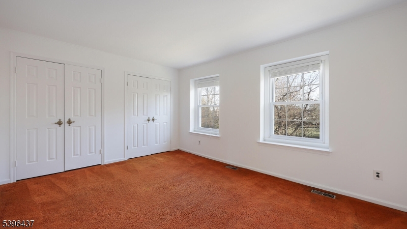 Williamsburg Square - Residential