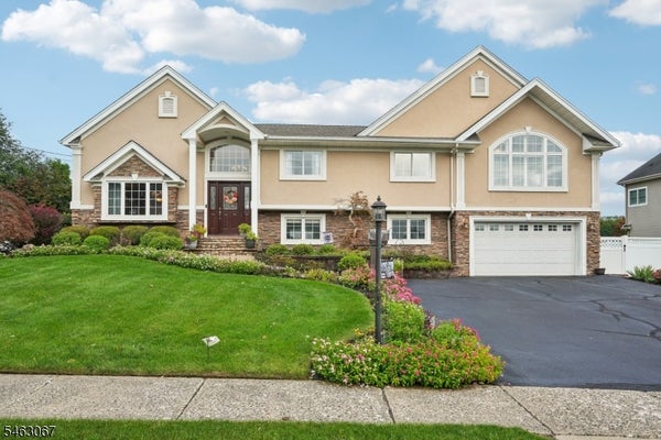 22 ALLEN DR, WAYNE, NJ 07470 - Image 245fe5b72bb55dc3e939f460a9e2a85d/980219682