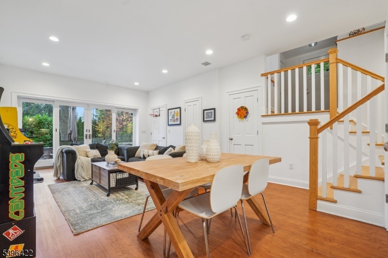 Upper Wyoming - Residential