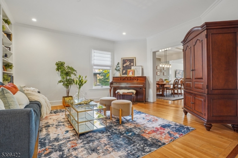 Upper Wyoming - Residential