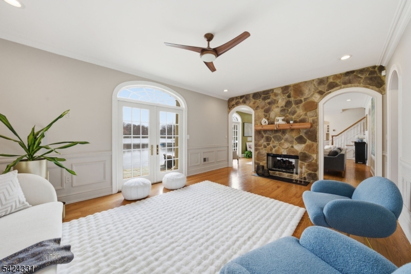 Sunset Lake - Residential