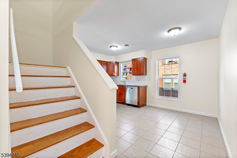 LINCOLN ESTATES - Residential