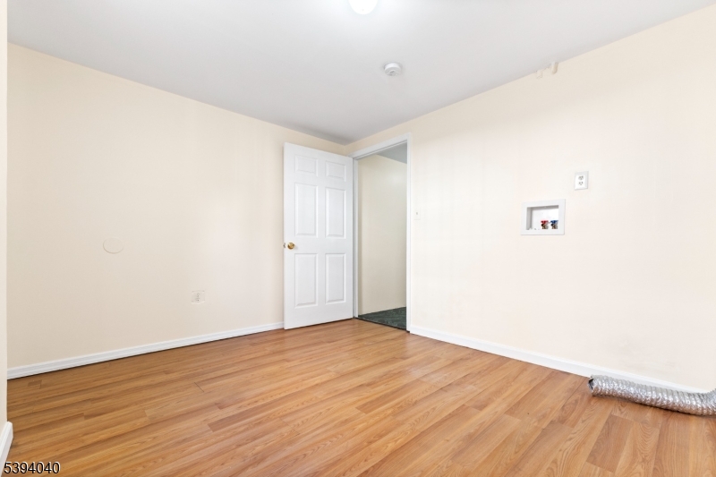 LINCOLN ESTATES - Residential