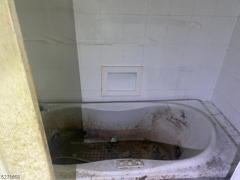 Highland Lakes - Residential