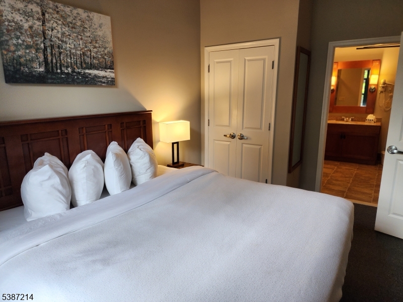 Mountain Creek,Appalachian - Residential