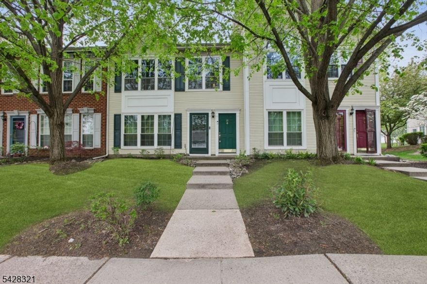 Welcome to this well-maintained upper-level condo in the desirable Society Hill community of Franklin Park. This 2-bed, 2-bath home features an open-concept living/dining area with hardwood floors. The eat-in kitchen offers stainless steel appliances, white cabinetry and granite countertops. The spacious primary bedroom includes a custom WIC and en-suite bath. Additional highlights: laundry room and private balcony. Conveniently located near major highways, shopping, dining, and public transportation.