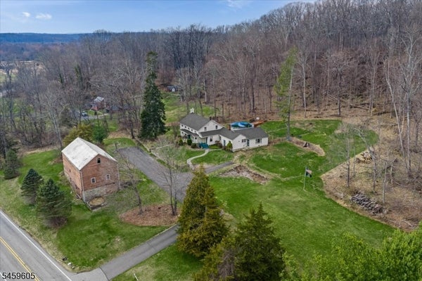 195 ALLAMUCHY RD, ANDOVER, NJ 07821 - Image 24ccda9ea217bbd83b520f3b032fa174/2044334417