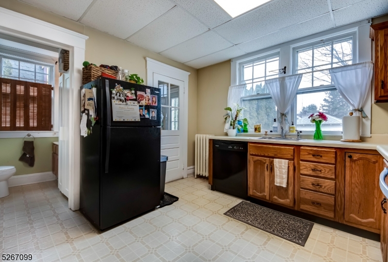 Centenary College - Residential Income