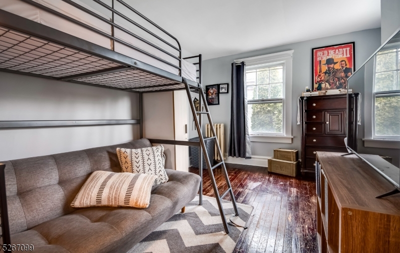 Centenary College - Residential Income