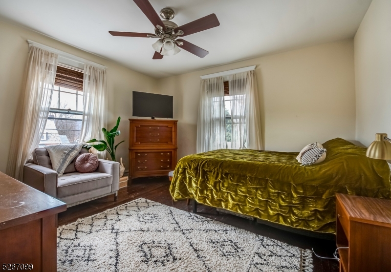 Centenary College - Residential Income