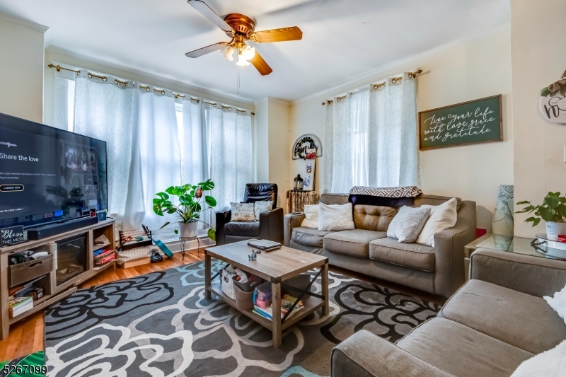 Centenary College - Residential Income