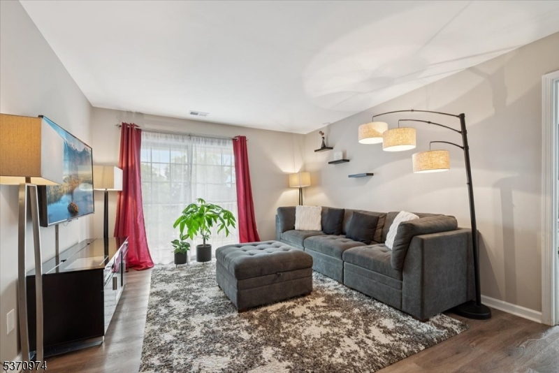 Bridgewater Twp., New Jersey 08805, United States, 2 Bedrooms Bedrooms, ,2 BathroomsBathrooms,Residential,Coming Soon,171161