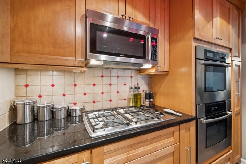 Bridgewater Twp., New Jersey 08805, United States, 2 Bedrooms Bedrooms, ,2 BathroomsBathrooms,Residential,Coming Soon,171161