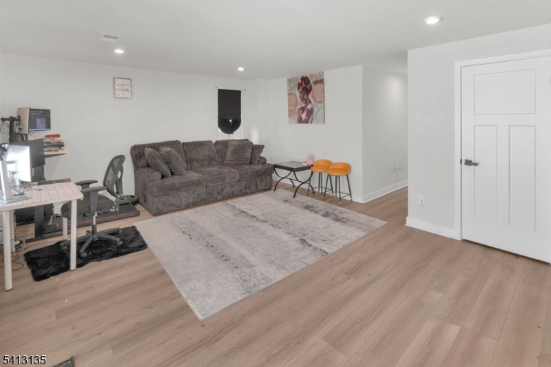 Hackettstown Crossing - Residential