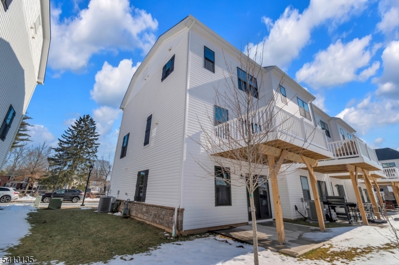 Hackettstown Crossing - Residential