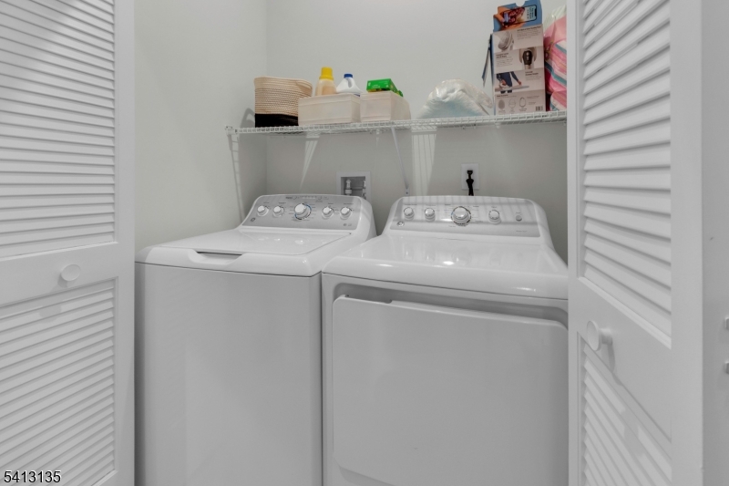 Hackettstown Crossing - Residential