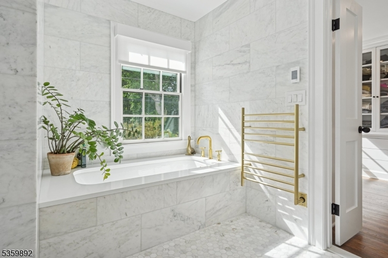 Upper Montclair - Residential