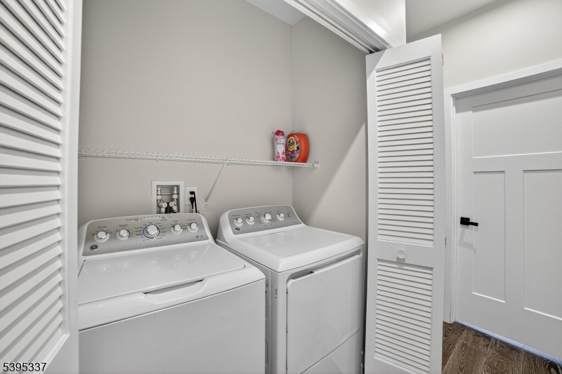 Hackettstown Crossing - Residential