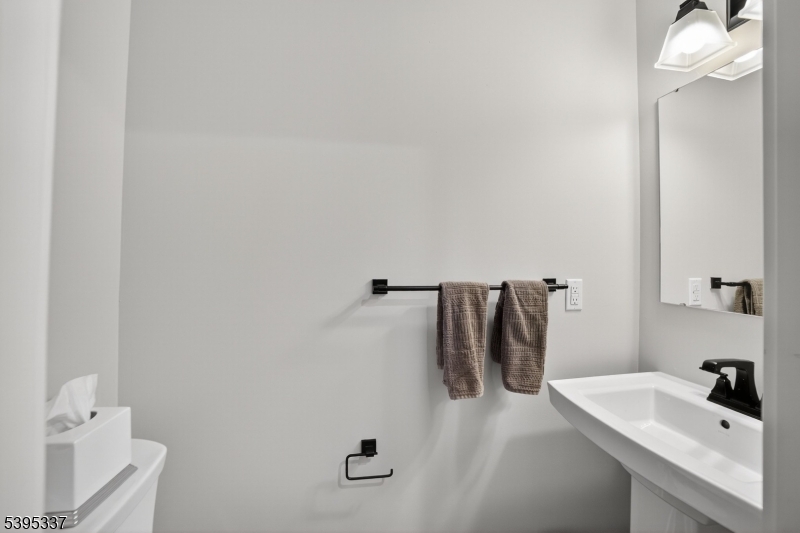 Hackettstown Crossing - Residential