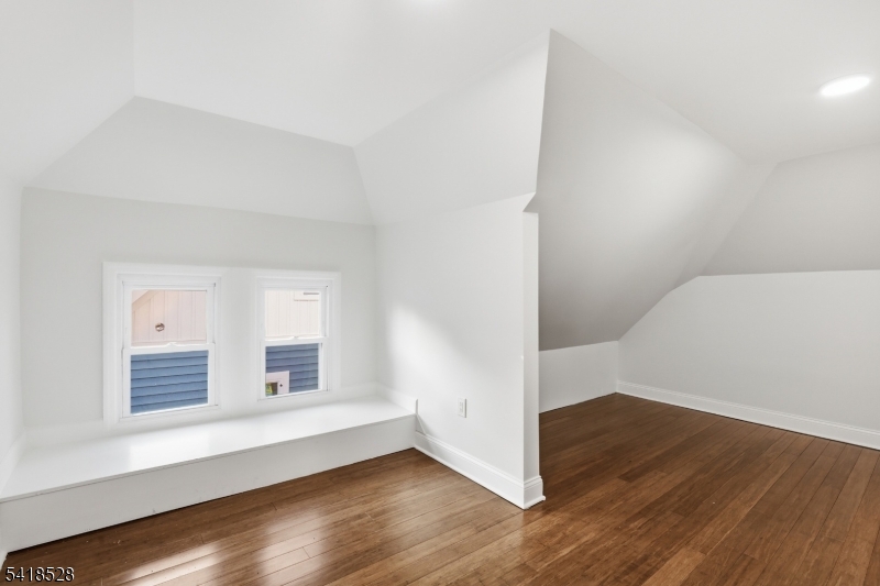 Weequahic - Residential