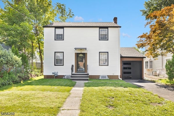 12 RENNER AVE, NUTLEY, NJ 07110 - Image 25a00a5f1152e11db55e868b5d6078d2/1302137010