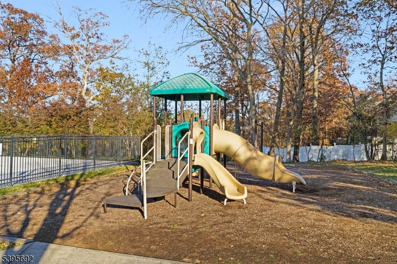 Bridle Club - Residential